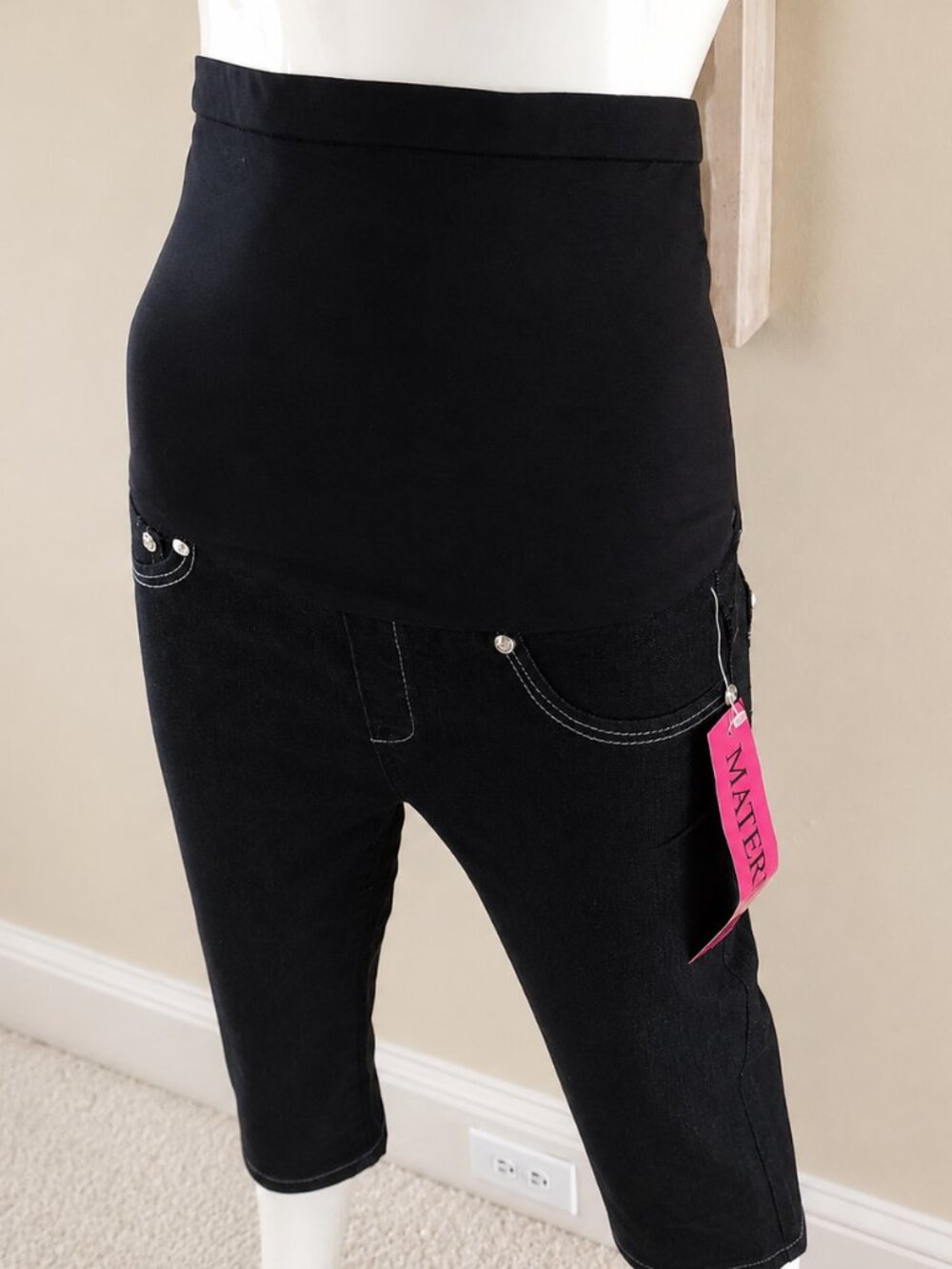 Bella Vida Maternity Black Rhinestones Jeans SZ S